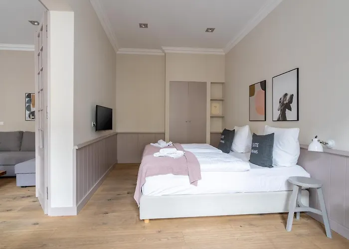 Schoenhouse Avenue - Digital Access * 柏林