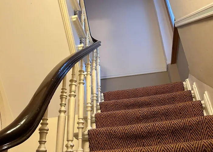 Schoenhouse Avenue - Digital Access