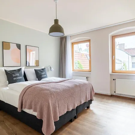 Schoenhouse Avenue - Digital Access