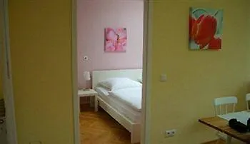 Schoenhouse Avenue - Digital Access Daire *