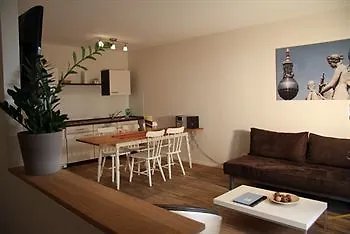 Schoenhouse Avenue - Digital Access شقة